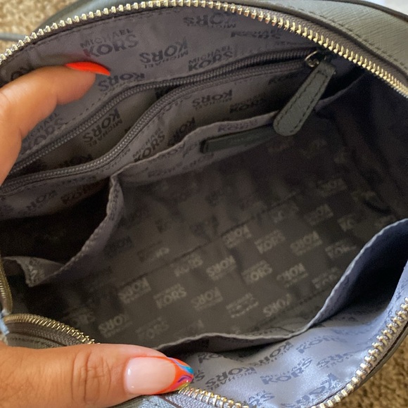 Michael Kors | NWT Gray Medium Satchel Purse - Picture 10 of 13